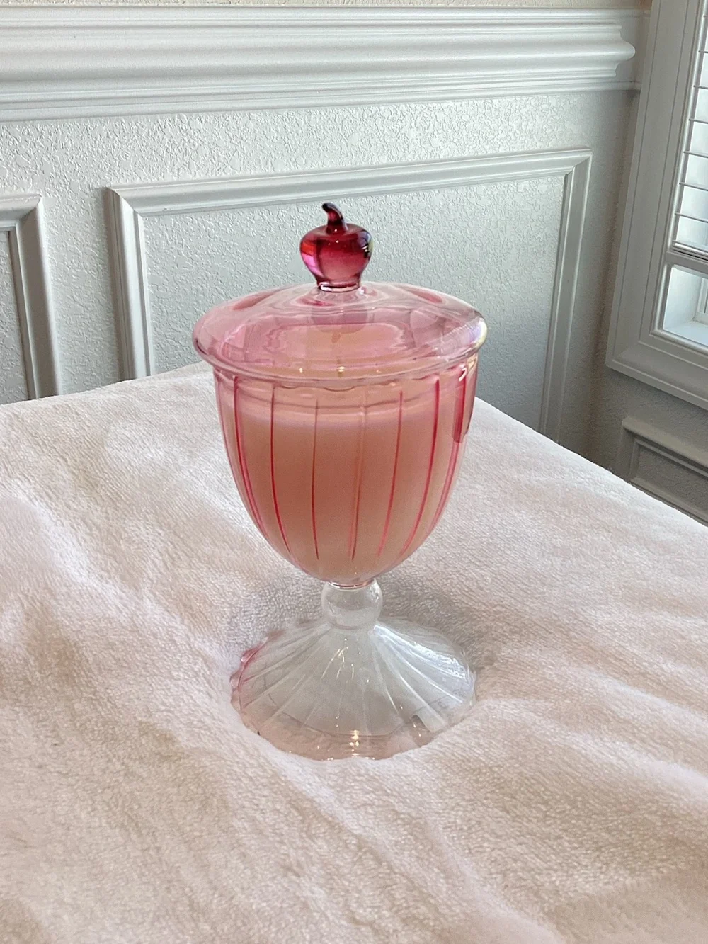 Anthropologie Vanilla Milkshake Glass Candle Astrid Gourmand New Ice Cream